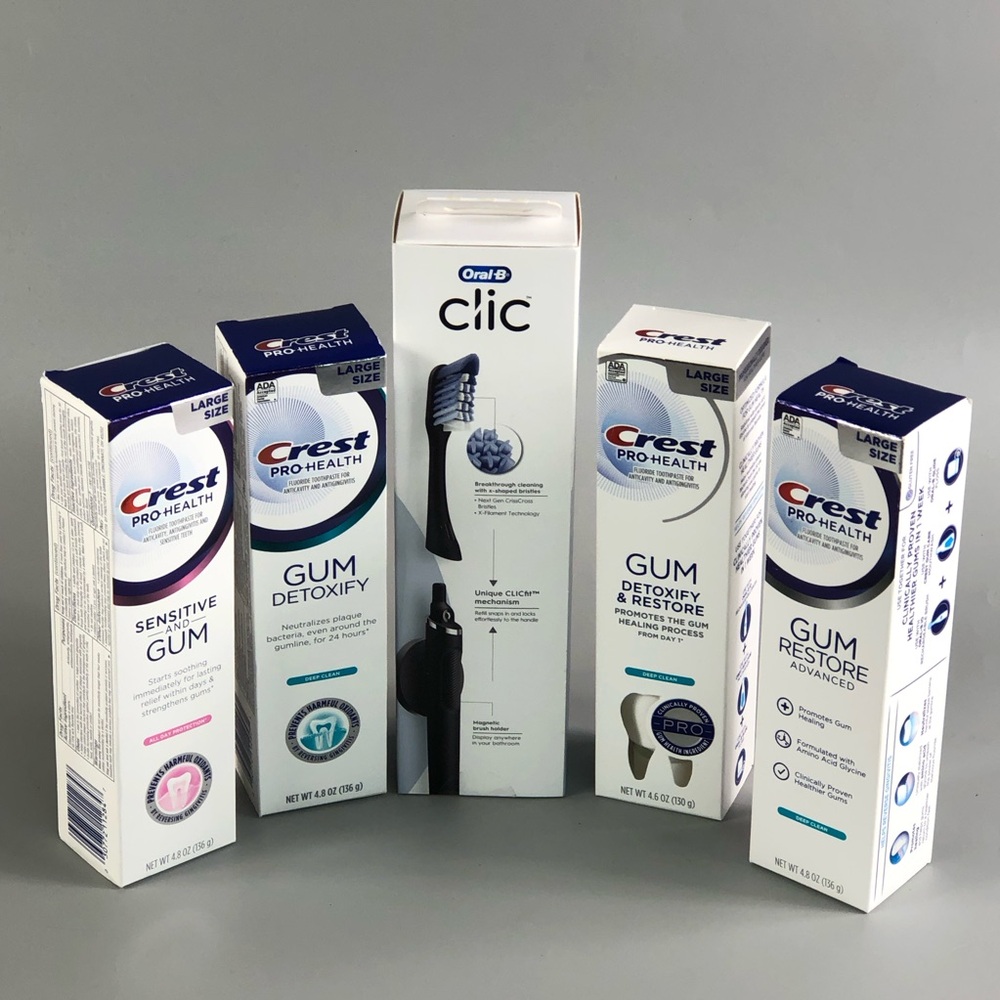 Crest and Oral-B Oral Care Set